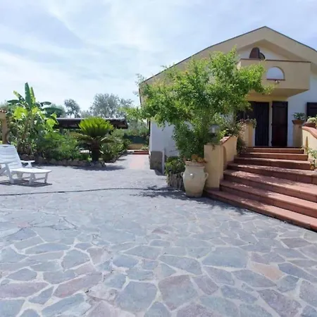 Private Part Of With Gazebo Lejlighed